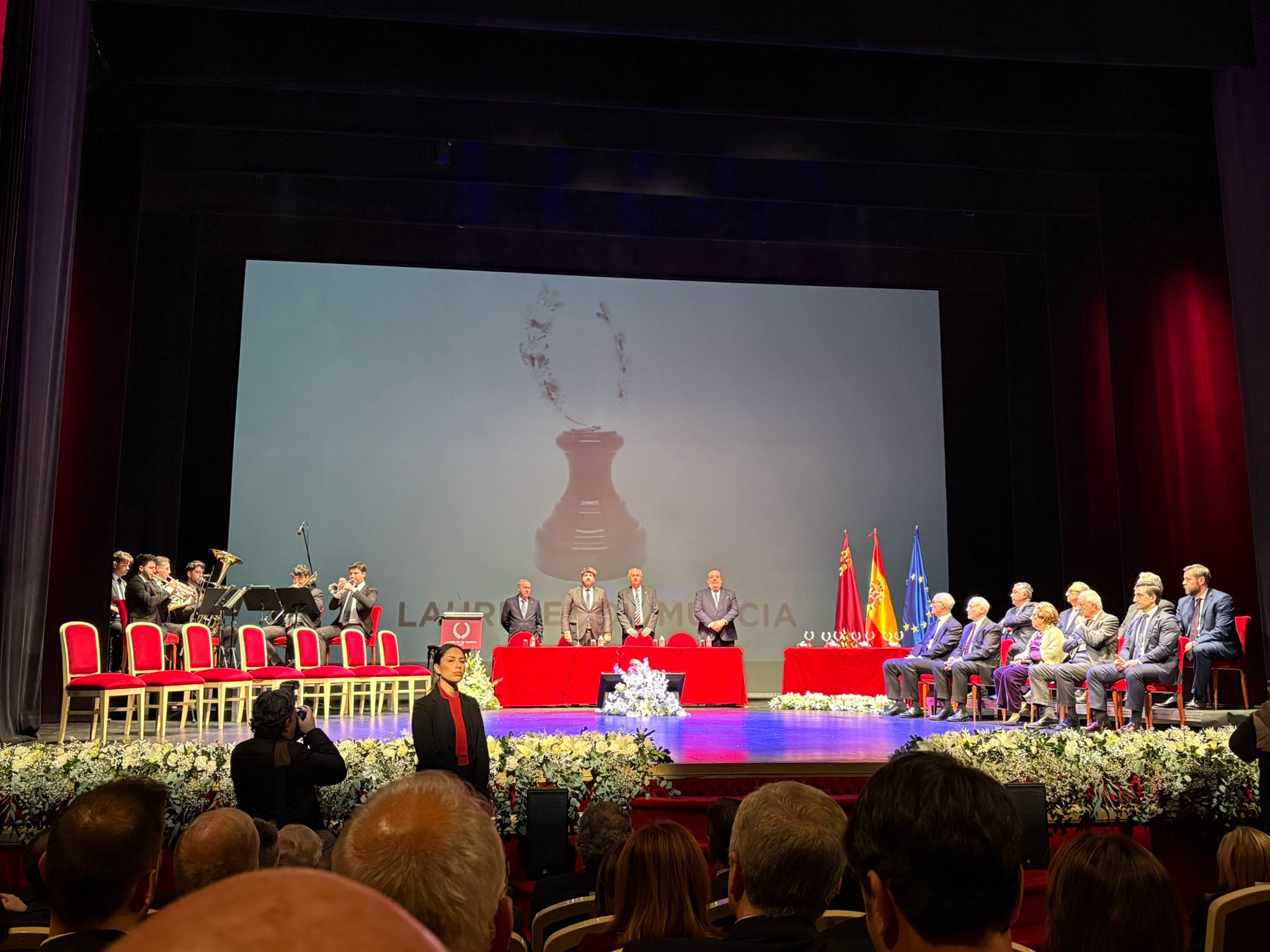 ACARMITT/COGITTRM asiste a la entrega de los Premios Laureles de Murcia 2025, reconocimiento a quienes contribuyen a hacer mejor la Región